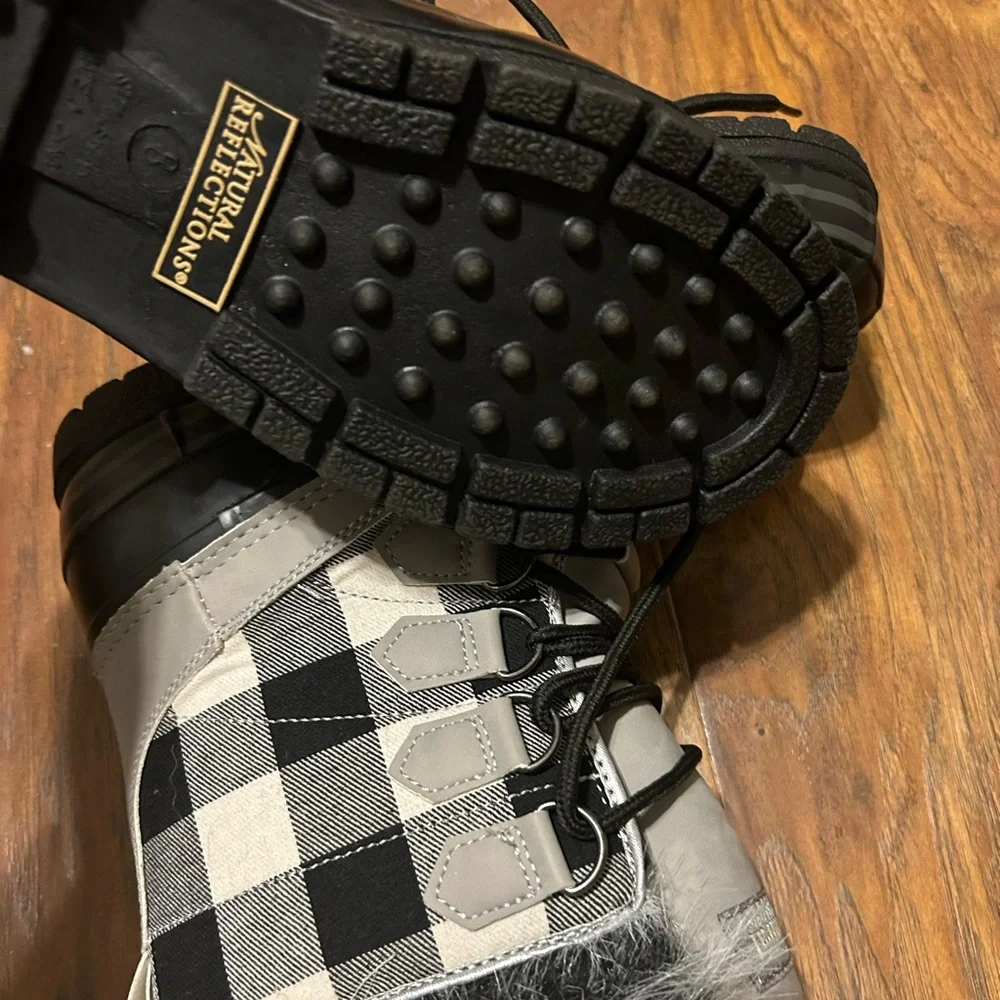 natural reflections insulated snow boots - Picture 2 of 7